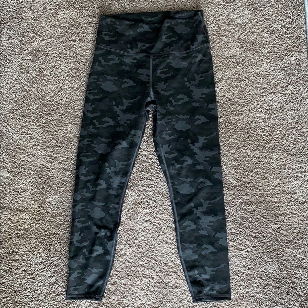 Fabletics Camo leggings